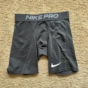 Men's Nike Pro Dri-Fit 6" Compression Shorts - Black - Small (BV5635-010)
